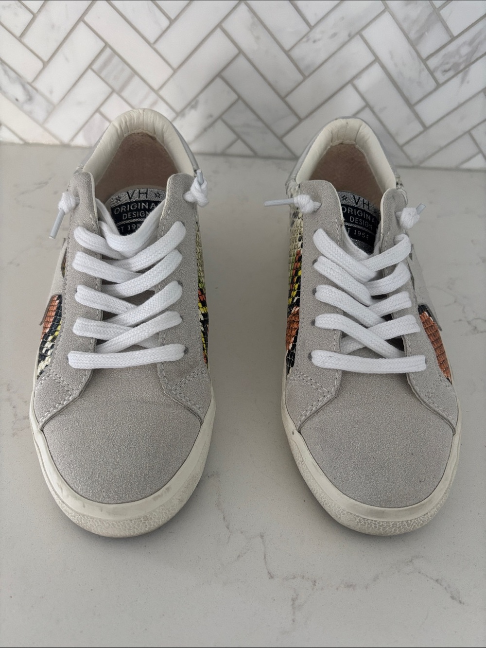 Vintage Havana Grey Sneakers with Black and Silver Accents